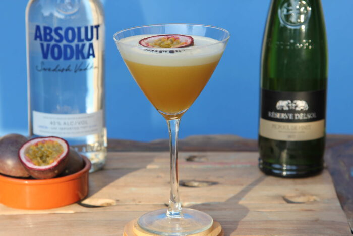 PASSIONFRUIT MARTINI